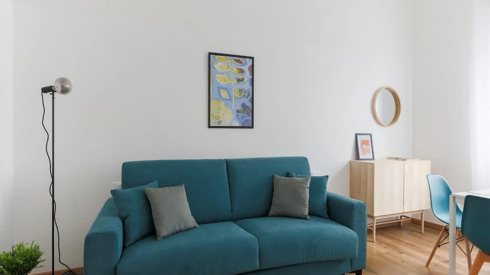 The Best Rent - Cozy Two-Bedroom Apartment Near Colonne S Lorenzo Milano