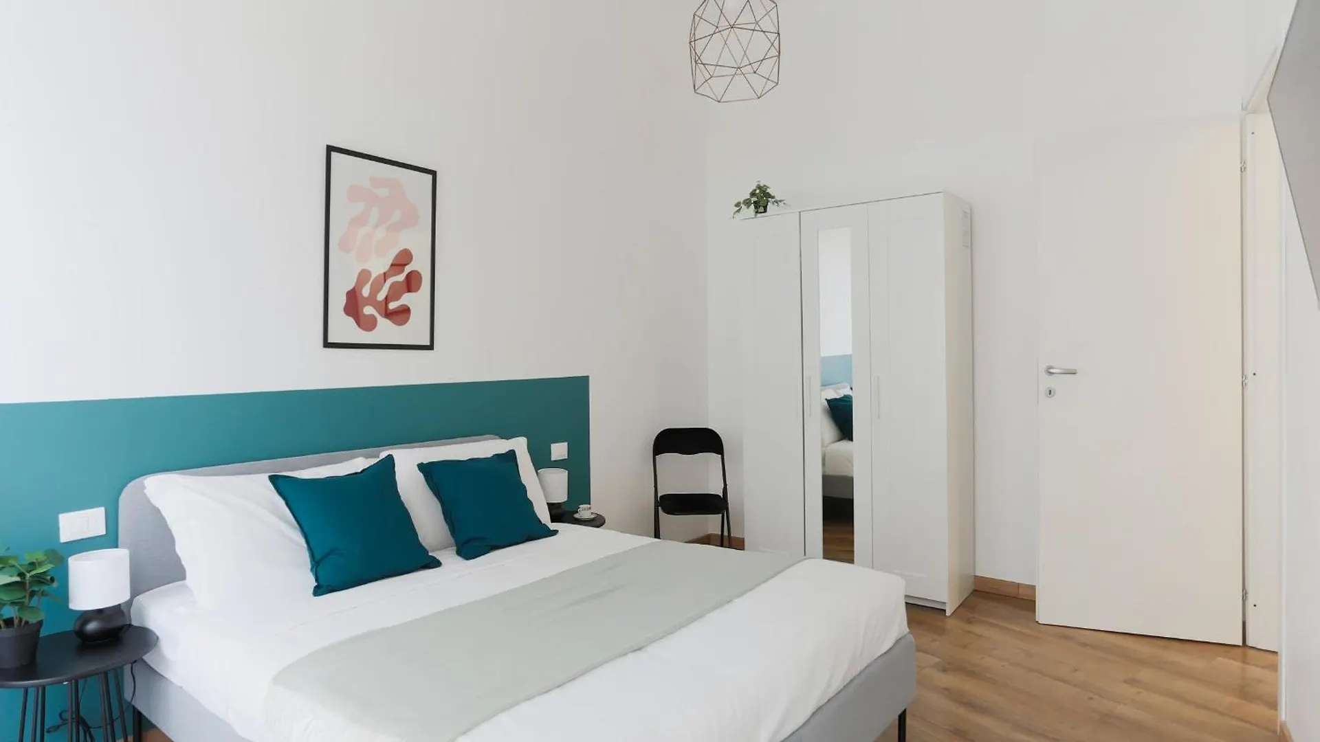 The Best Rent - Cozy Two-Bedroom Apartment Near Colonne S Lorenzo Milán
