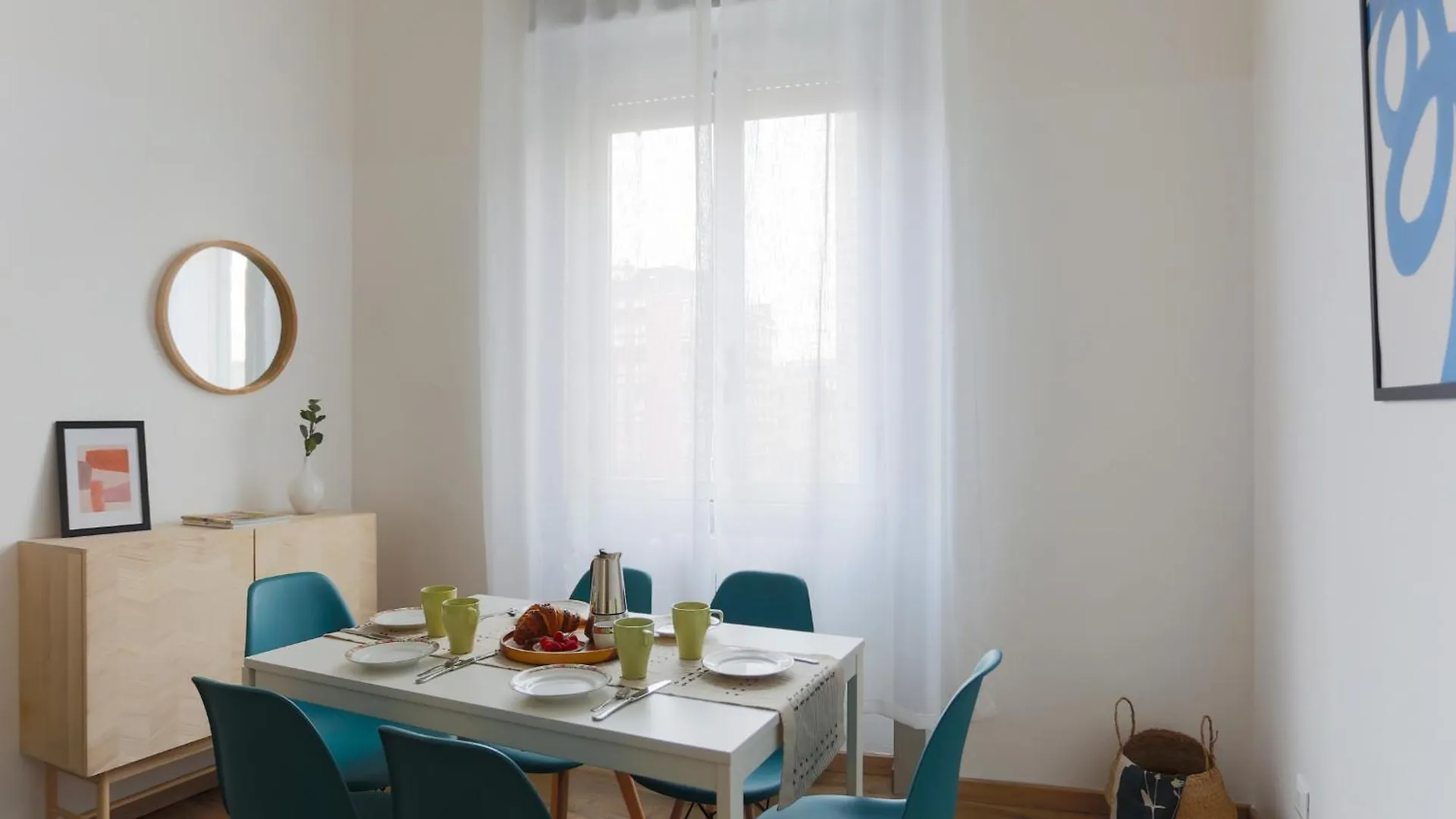 The Best Rent - Cozy Two-Bedroom Apartment Near Colonne S Lorenzo Milán