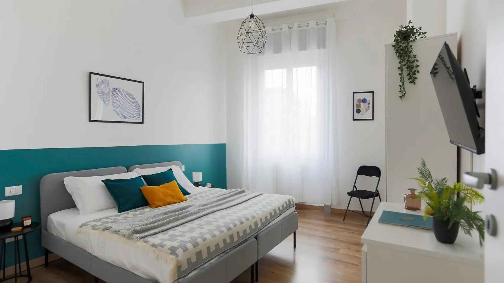 The Best Rent - Cozy Two-Bedroom Apartment Near Colonne S Lorenzo Milán Italia